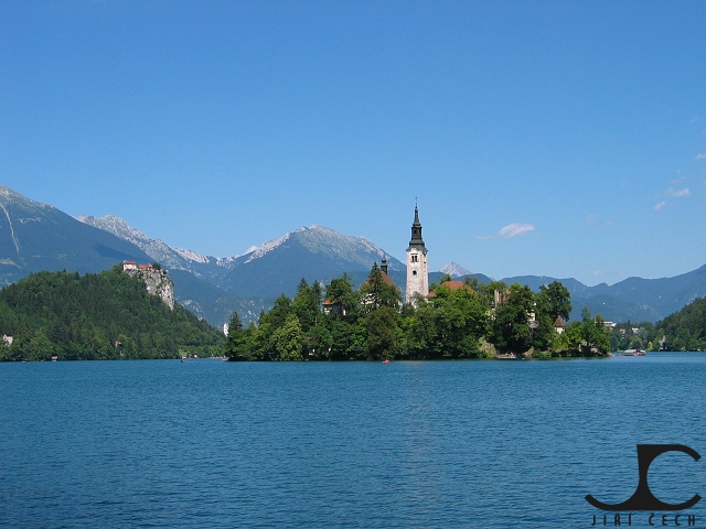 Julian-Alpes-024-Lake-Bled