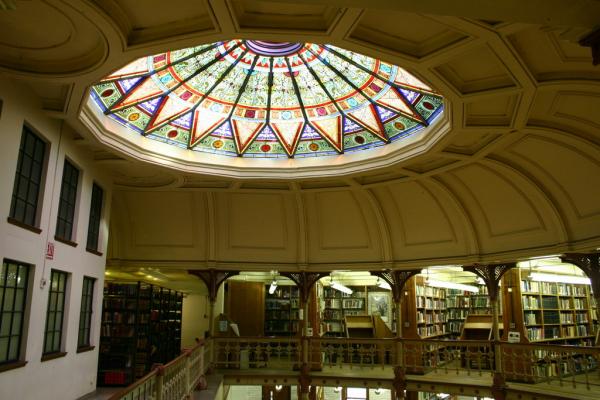 Renovovana Lindermanova knihovna